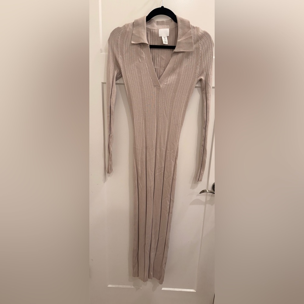 H&M Taupe Long Sleeve Dress